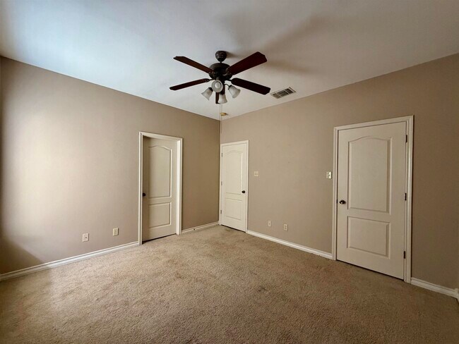 Building Photo - 9804 Cantera Ct