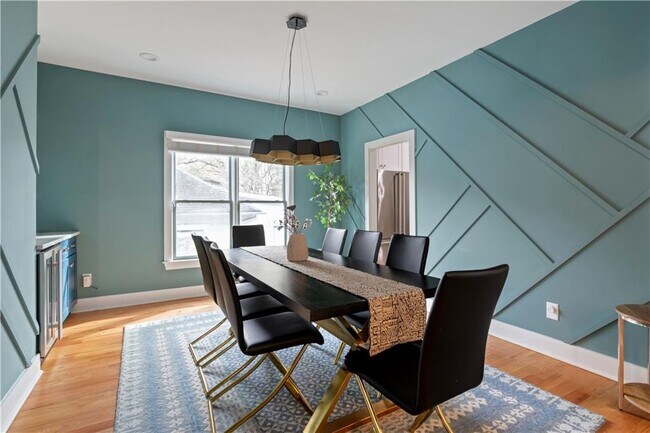 Building Photo - 1393 Glenwood Ave SE