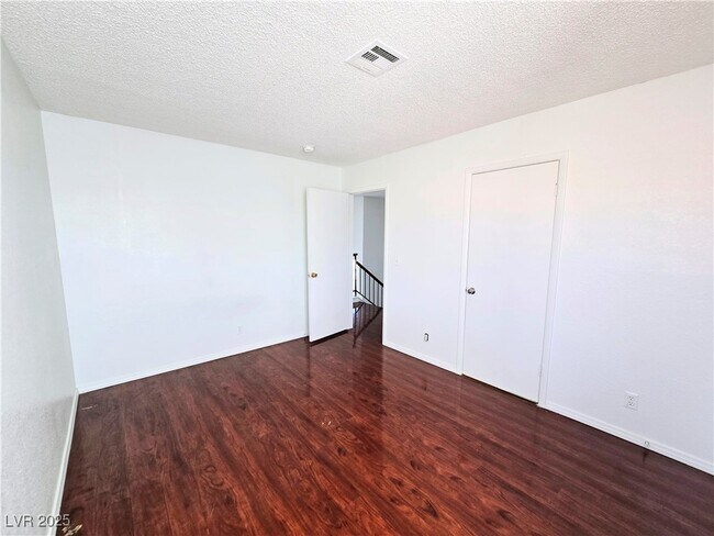 Building Photo - 5797 Cedar Ave