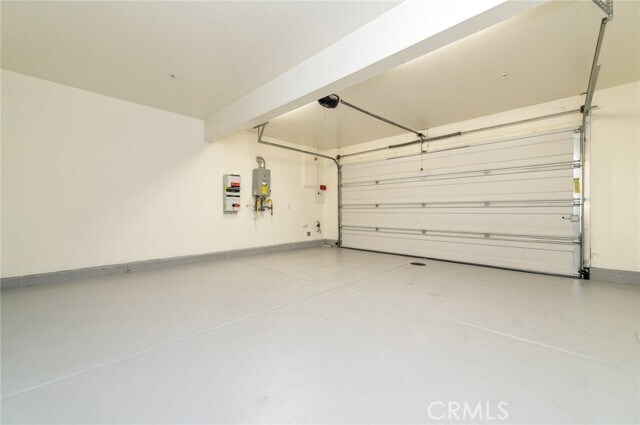 Building Photo - 2841 E Via Terrano