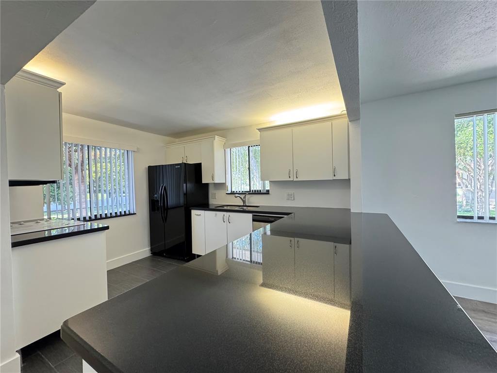 Building Photo - 16215 Saddle Club Rd