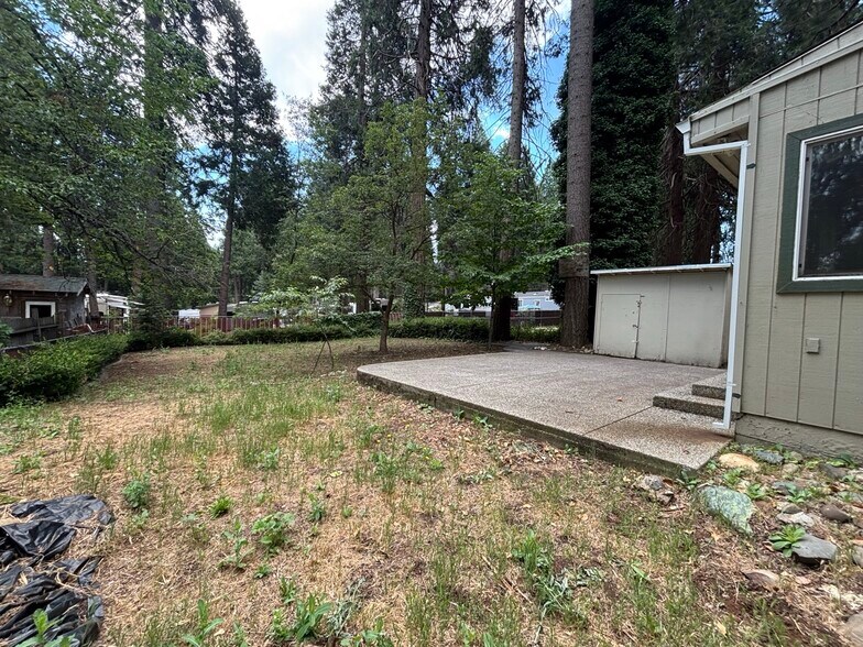 Building Photo - 2895 Willow St