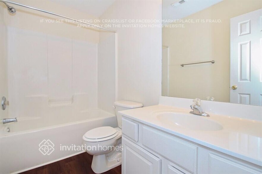 Building Photo - 1124 Crowders Woods Dr
