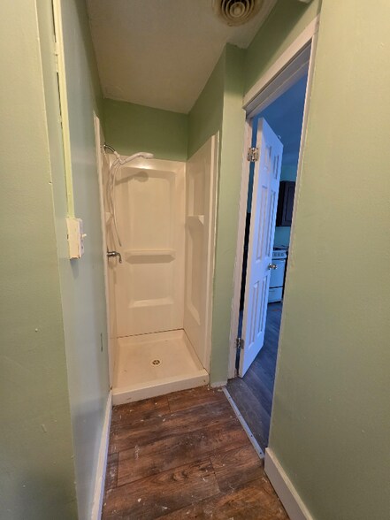 Building Photo - 5 West St