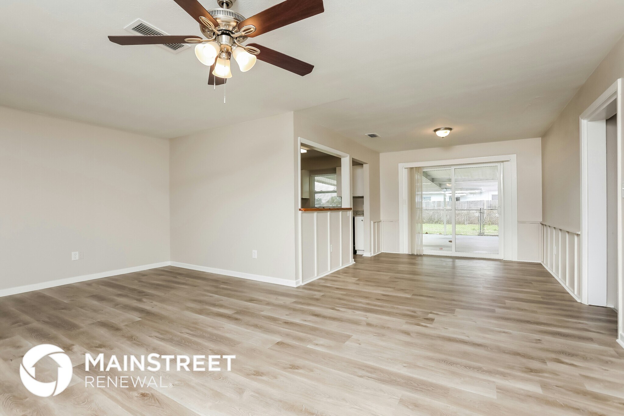 Building Photo - 500 Fern Ave