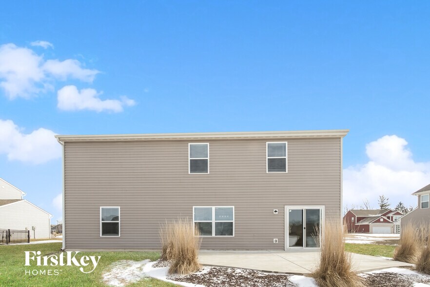 Building Photo - 770 Carolina Way