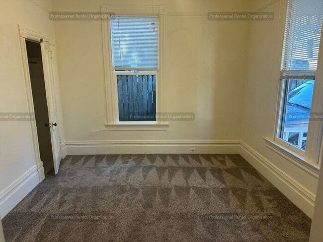 Building Photo - One bedroom Gem in Heart of Quaint, Historic West Petaluma