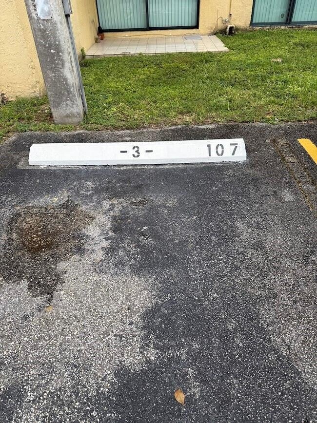 Building Photo - 11790 SW 18th St