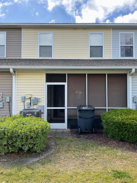 Building Photo - 147 Olde Towne Way