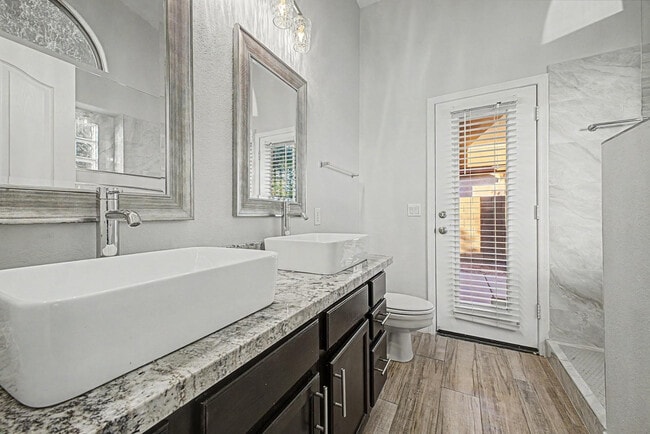 Building Photo - 4309 E Abraham Ln