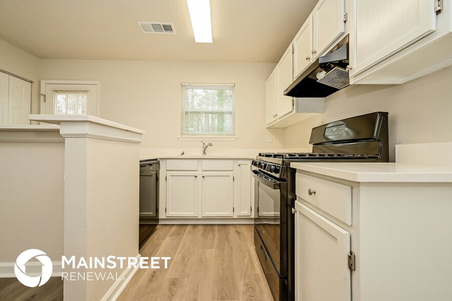 Building Photo - 3232 Deer Pause Ln