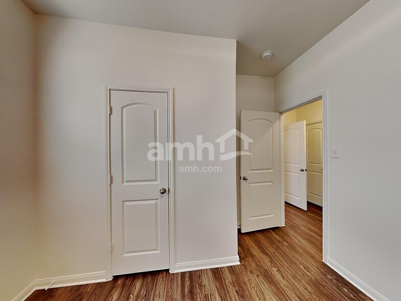 Building Photo - 22510 Mount Echo Dr