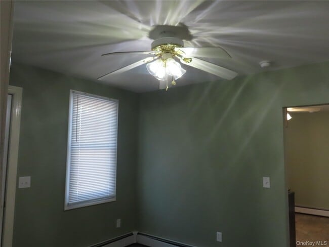 Building Photo - 44 Terry St