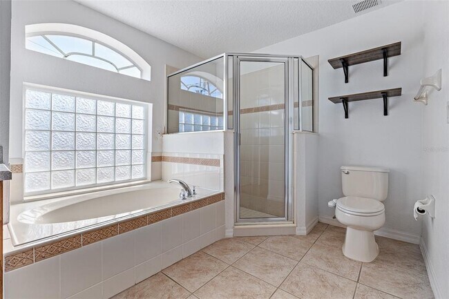 Building Photo - 33 Seamanship Trail