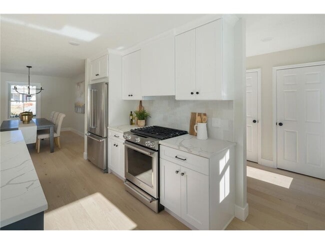 Building Photo - 12215 Westridge Ln