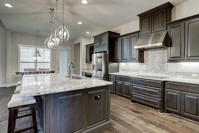 Building Photo - 9814 Vintage Villa Dr