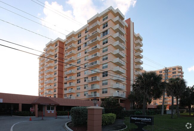 Building Photo - Ambassadors South