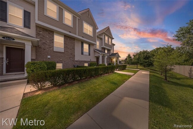 Building Photo - 4636 Bradley Cir