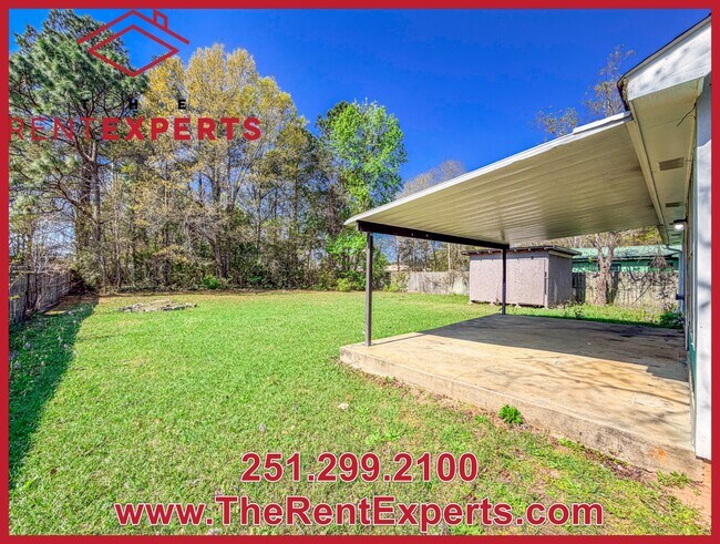 Building Photo - 784 Trailwood Dr E