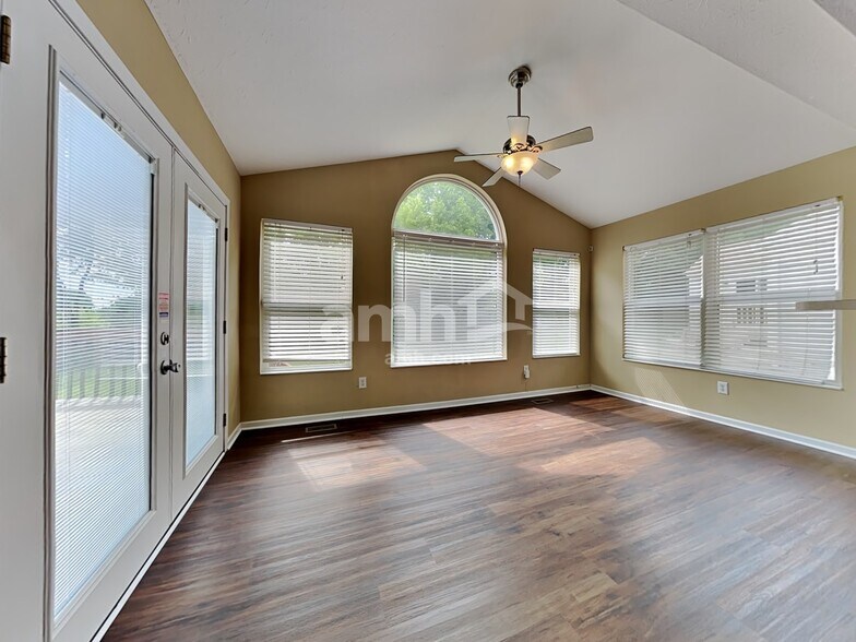 Building Photo - 7705 Mourning Dove Ln