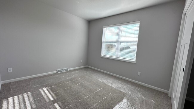 Building Photo - 7647 Stones Throw Dr