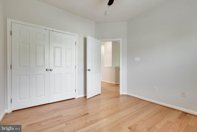 Building Photo - 7599 Taunton Ct