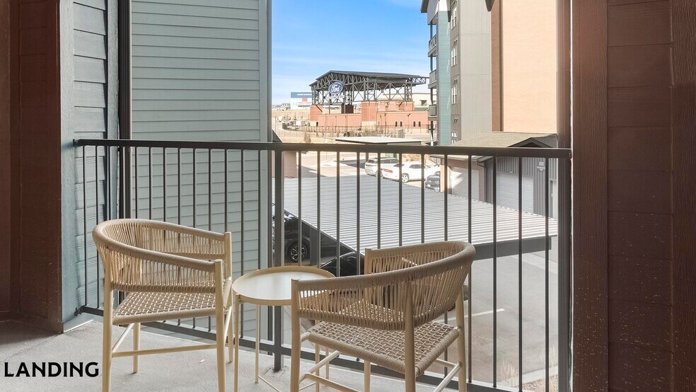 Building Photo - 185 Polaris Pointe