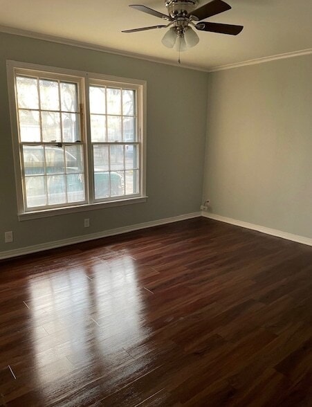 Building Photo - 210 W Willingham St