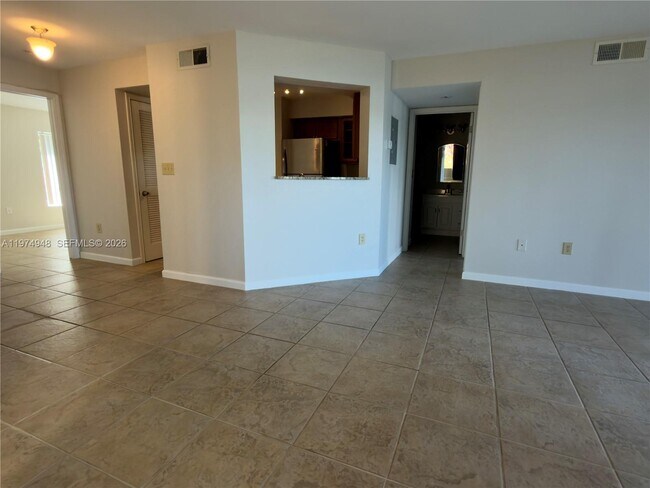 Building Photo - 2647 NW 33rd St