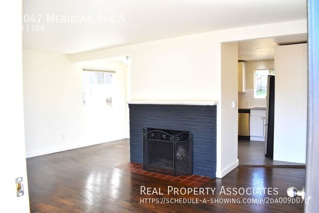 Building Photo - 14047 Meridian Ave N