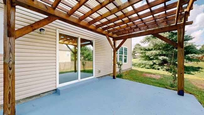 Building Photo - 1029 Lexington Farms Dr