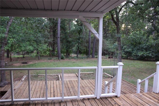 Building Photo - 391 Kc Dr