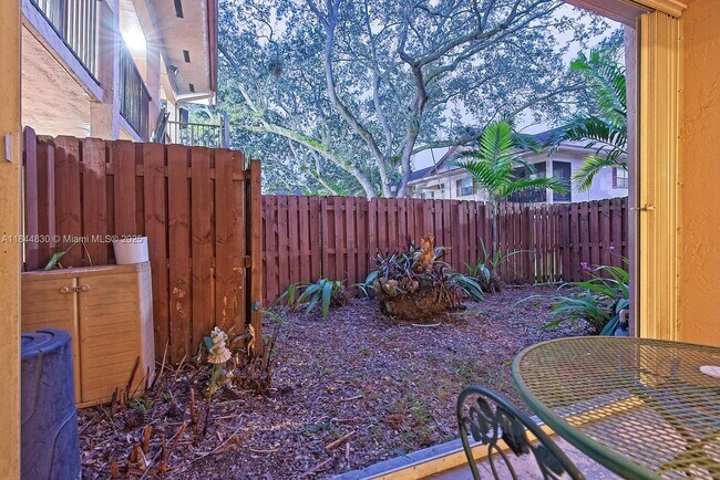 Building Photo - 11297 SW 88th St