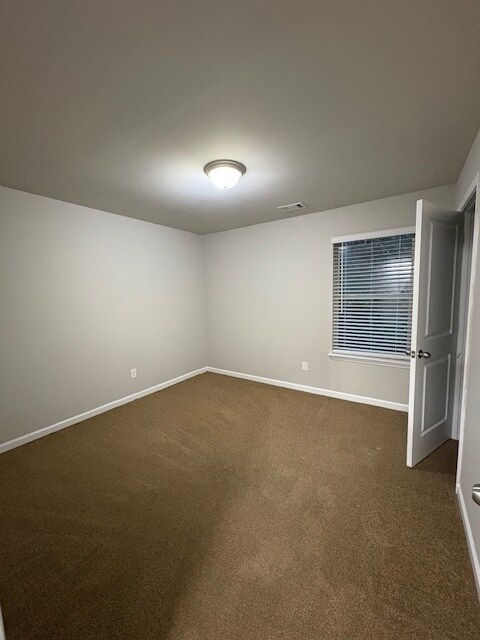 Building Photo - 314 Nutwood Trce