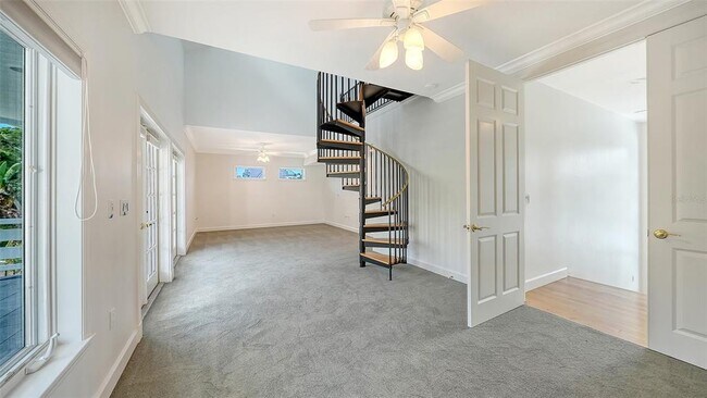 Building Photo - 1770 S Oval Dr