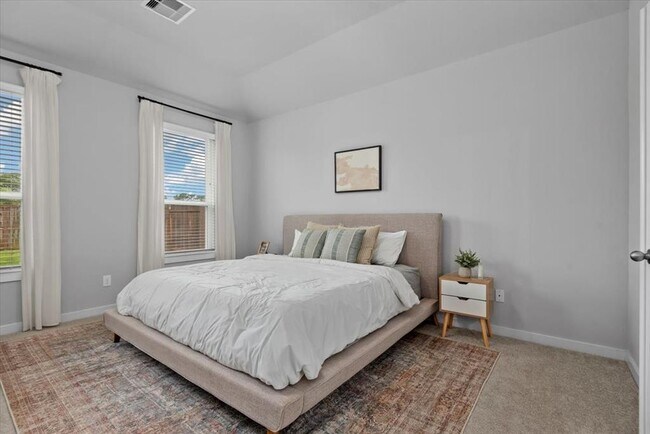 Building Photo - 15815 Eastern Meadowlark Wy