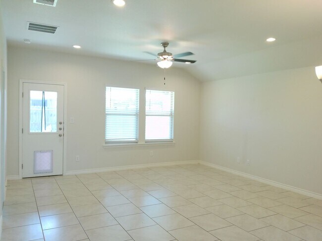 Building Photo - 7701 Lariat Toss Dr