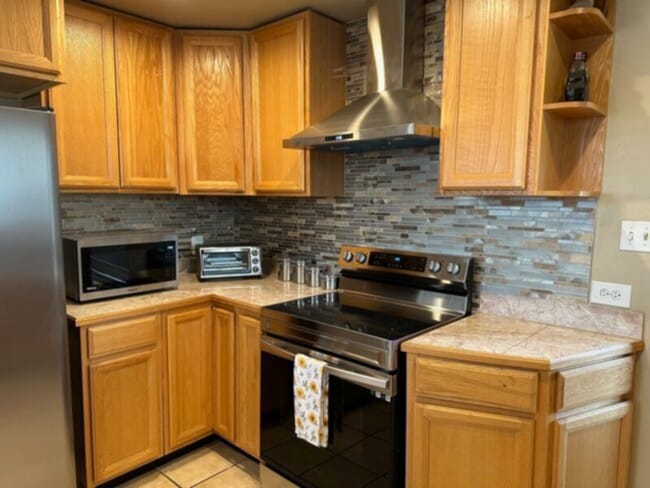 Building Photo - 16600 E Arapahoe Rd