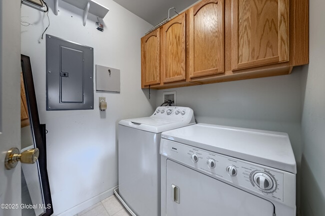 Building Photo - 108 Evergreen Pl