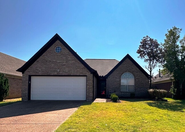 Building Photo - 3br/2ba Cozy Cordova home. Fenced in back ...