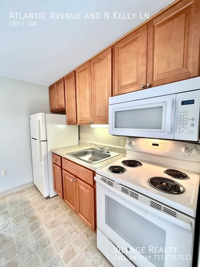 Building Photo - Budget-Friendly newly-remodeled 1-bed with...