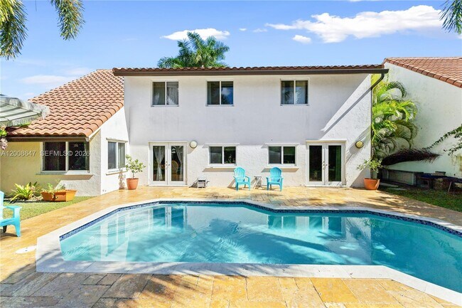 Building Photo - 2560 Bass Way