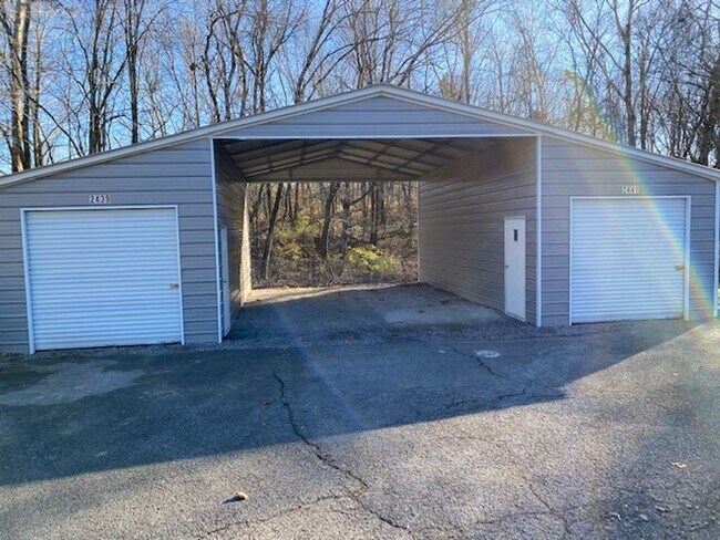 Building Photo - Coming soon! Nice remodeled 2 bedroom dupl...