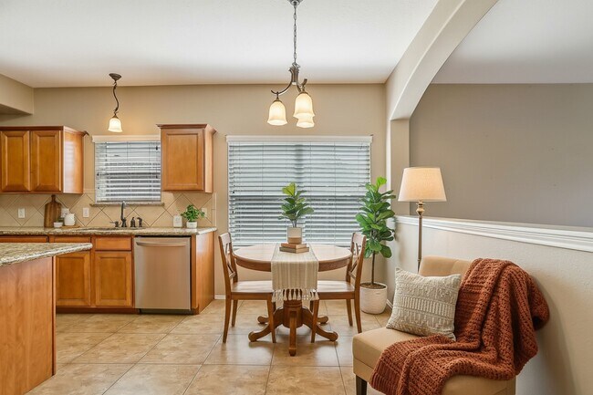 Building Photo - 3410 Azalea Sands Dr