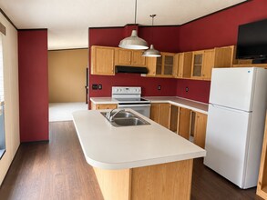 Building Photo - 2703 Olivine St