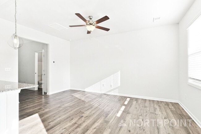 Building Photo - 3740 Yorkshire Pl