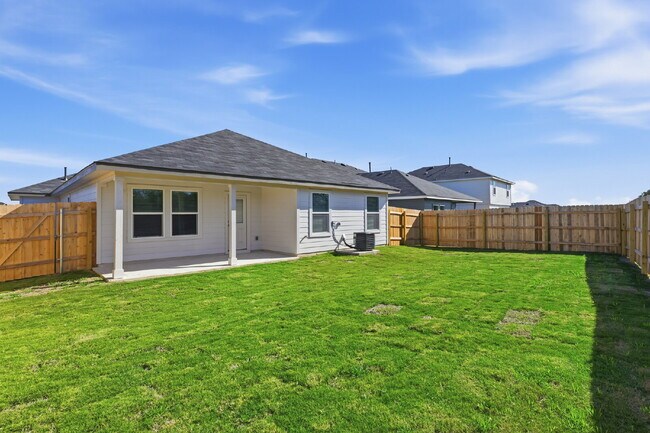Building Photo - New Home Ready for September Move-In!