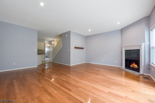 Building Photo - 8708 Brittany Dr