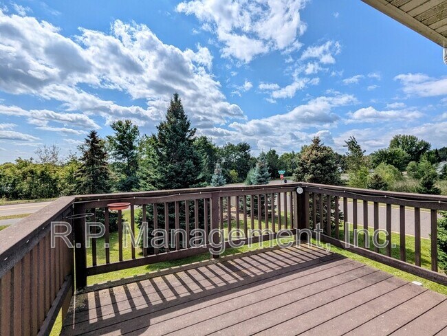 Building Photo - 14891 Generation Ave N