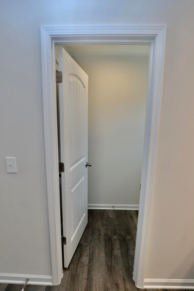 Building Photo - 115 Whitetail Cir